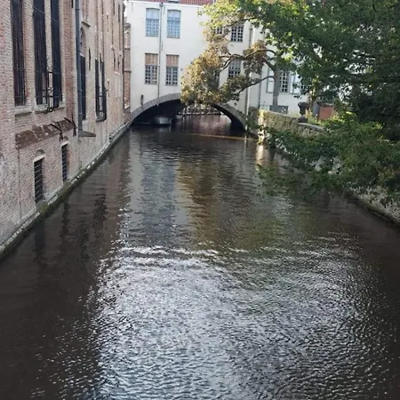 Bed & Breakfast In Lace Bruges